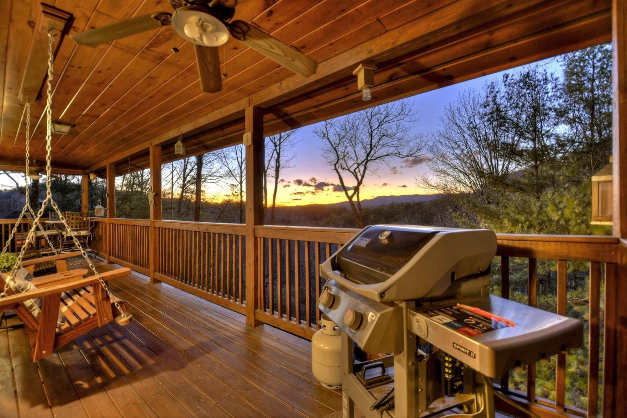 Talking Leaves Hot Tub Firepit And Comfy King Beds Villa Ellijay Exteriör bild